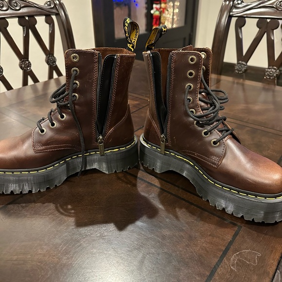 Jadon Platform Boots - Picture 3 of 7